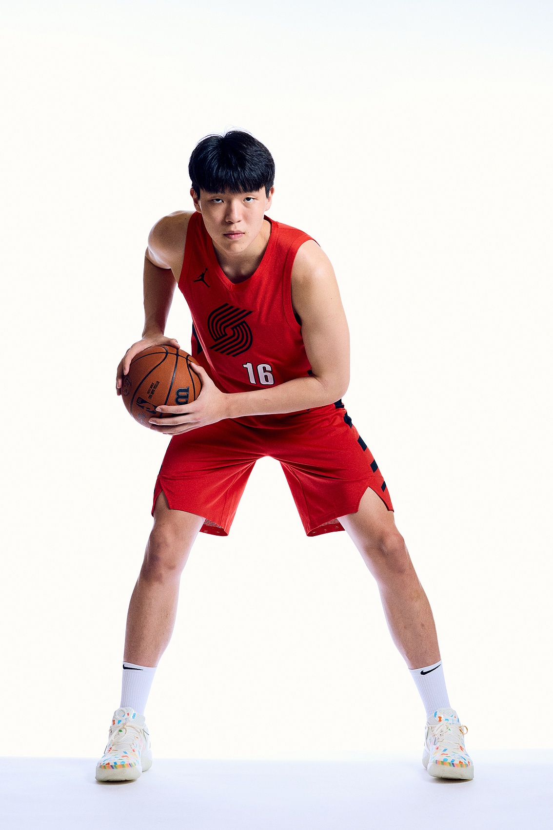 队记：开拓者已聘用能讲普通话的人员 以更好地开拓中国市场